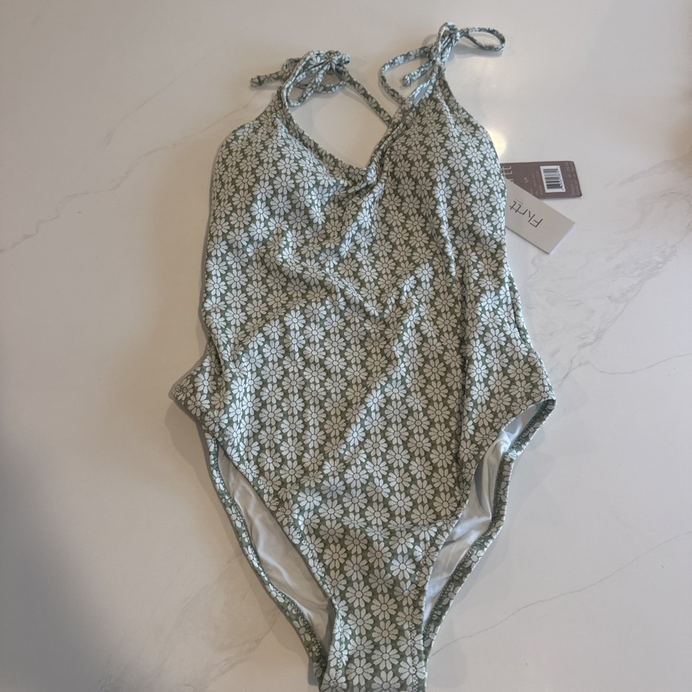 Gottex Women's Small Swimsuit NWT Flirtt By Gottex Removable Padding